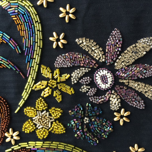 フラワーボックスモチーフ　ビーズ刺繍アート ハンドメイド フラワーモチーフのビーズ刺繍 田川啓二 - メルカリ