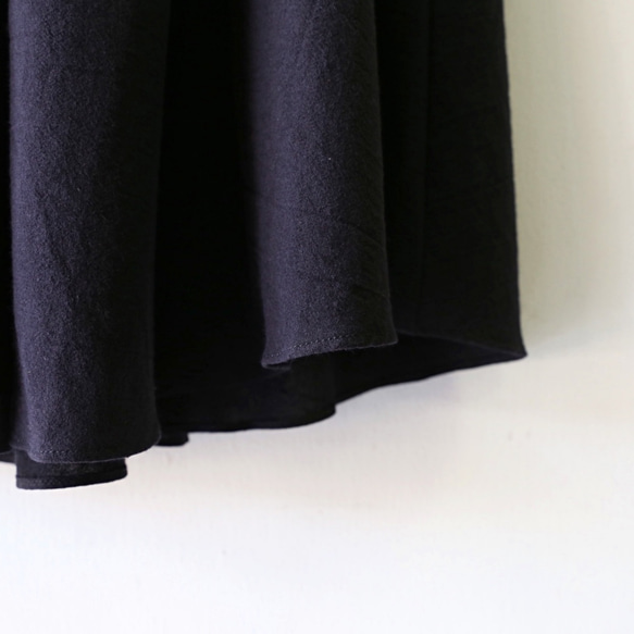 棉麻長喇叭裙黑色 第10張的照片