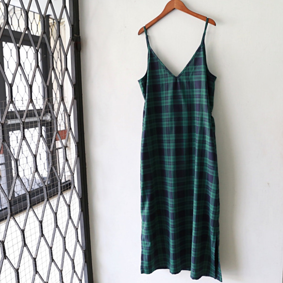 格紋吊帶背心連衣裙綠色 第12張的照片