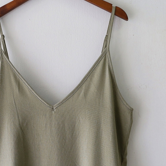 棉亞麻吊帶背心連衣裙橄欖色 第9張的照片