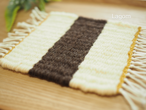 手織りポットマット(鍋敷き小)✳羊毛100%✳ 1枚目の画像