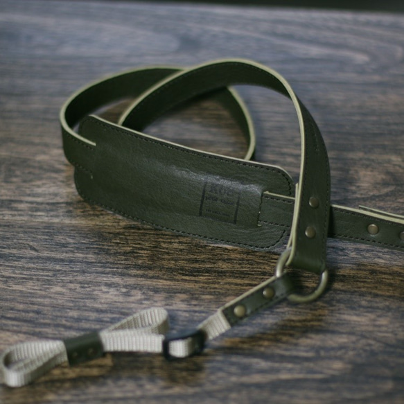 Camera Strap #18　Olive×Beige 1枚目の画像