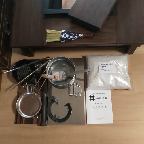 総無垢材囲炉裏<焦げ茶色>(分解:組立超簡単)-マルチ仕様 その他家具 