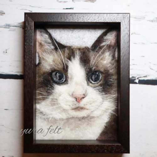 フェルトアート　天使のレリーフ　フレーム付き　フェルト作家・大黒裕子 こんにちは。 羊毛フェルト作家のROROです。 随分と体調が良く