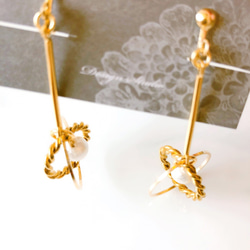 PUREST HOME 圓舞曲の日本棉珍珠-垂墜黃銅耳環 第4張的照片