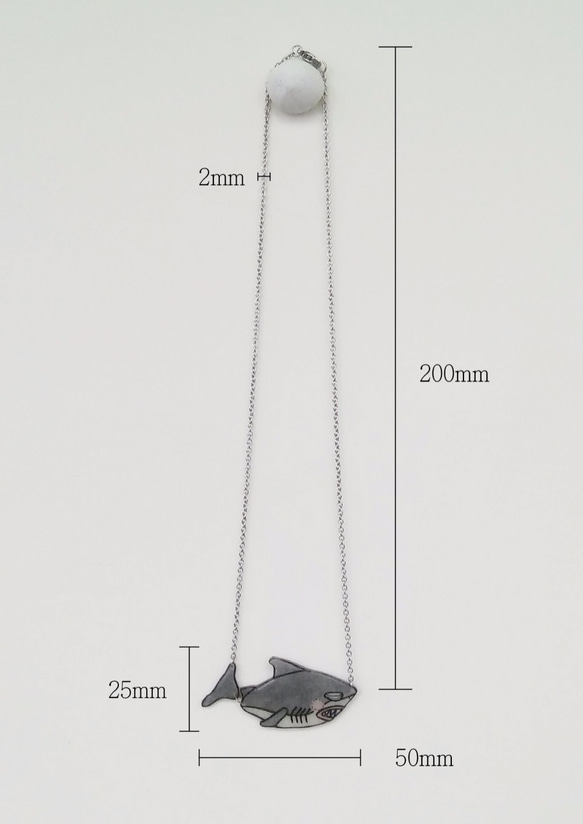 フレンズシリーズのネックレスの魚 - サメのネックレス - 手描き 5枚目の画像