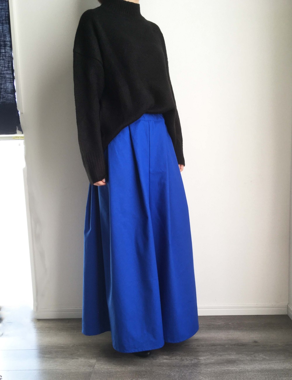 ロイヤルブルータックワイドパンツ キュロット・ワイドパンツ