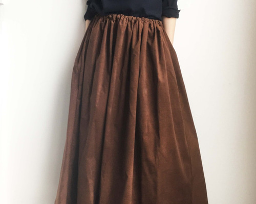 新品 ハウスHUIS. コーデュロイ ロングスカート ブラウン ブラウンコーデュロイロングスカート ロングスカート（マキシ丈