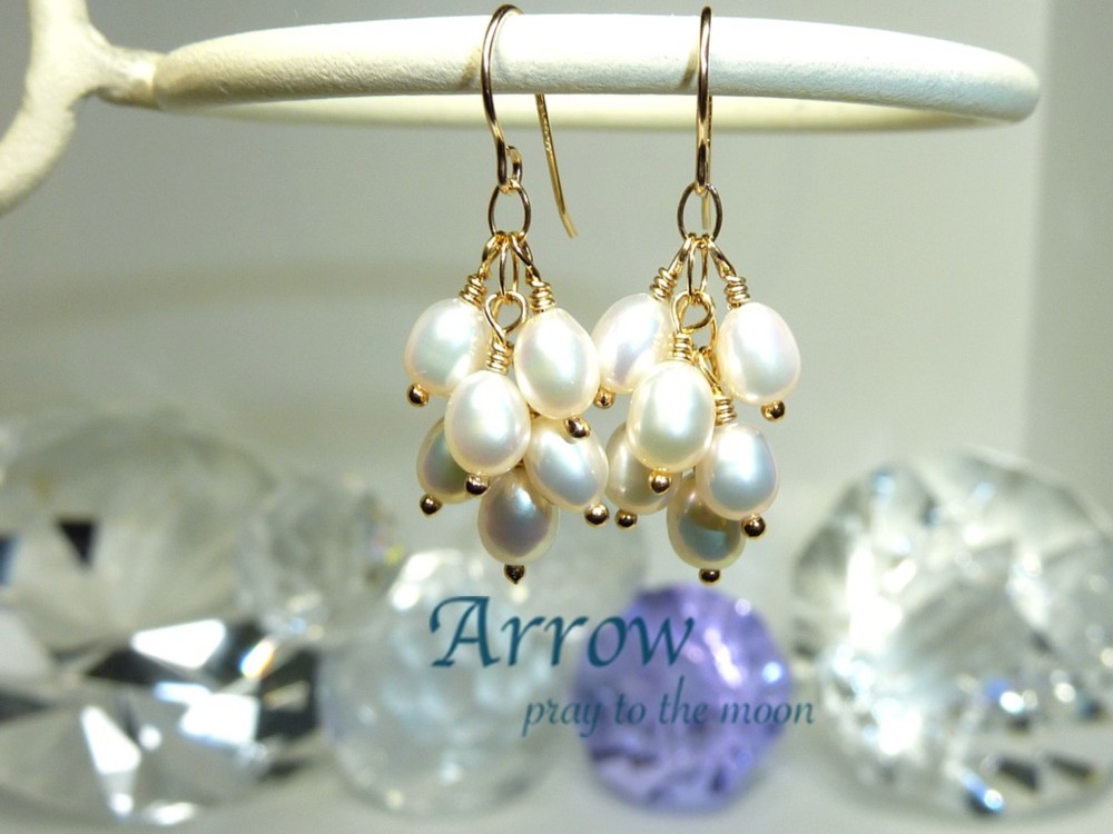 異性を惹きつける恋の宝石＊淡水パールのブーケピアス☆14KGF