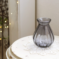フラワー　ガラス花瓶(グレー) 2枚目の画像