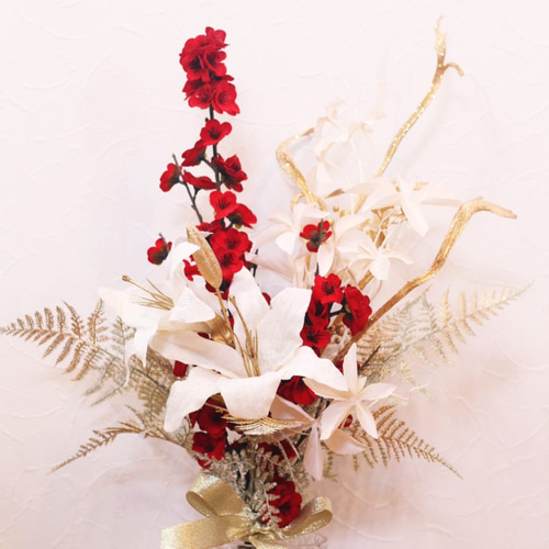 特集掲載：お部屋に飾ろう!! ベルベット百合と梅の豪華な花束 「Creema 