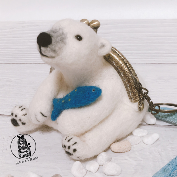 北極熊/動物造型/羊毛氈/口金/零錢包 第2張的照片