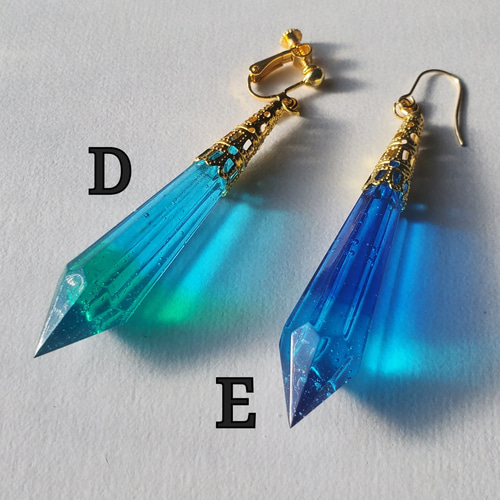 7色から選べる虹色水晶のピアスorイヤリング【受注制作】 ピアス