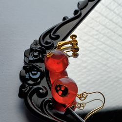 白雪姫の毒リンゴピアス(イヤリング変更可)【受注制作】 ピアス