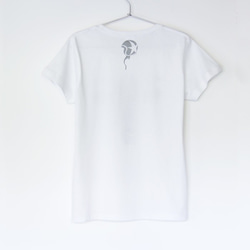 ウシくんのTシャツ Lady's white x silver 2枚目の画像