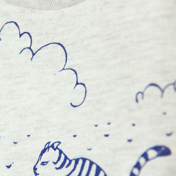 ネコくんのTシャツ lady's oatmeal × blue 4枚目の画像