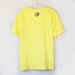 バイク女優 望月ミキ x Blue-lab コラボTシャツ " 猫月夜 "　yellow x navy 2枚目の画像