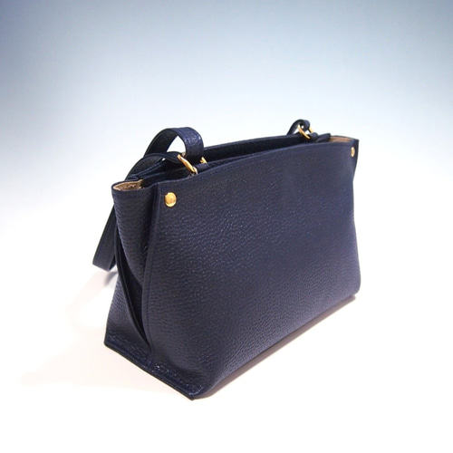 ☆ハンドメイド☆日本製☆ソフト・本革☆トリプル収納☆斜め掛け  