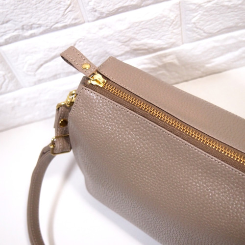 ☆ハンドメイド☆日本製☆本革☆トリプル・ボディ☆斜め掛けショルダー  