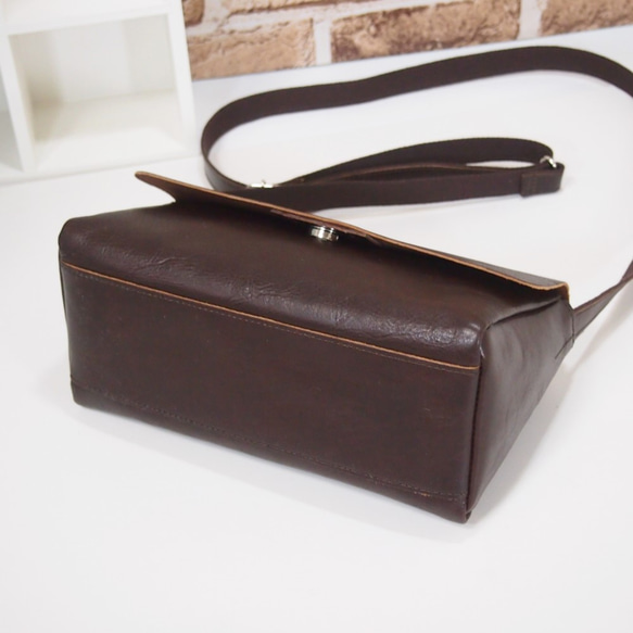 ★手工製作★日本製造★真皮★數位皮革，隨時間變化★覆蓋/斜挎單肩包★巧克力色★錢包手拿包★ 第5張的照片