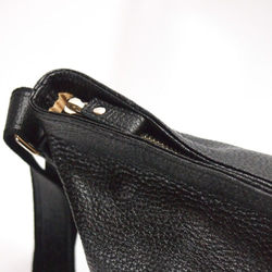 ★手工製作★日本製造★柔軟真皮★斜挎包★黑色★A4透明文件夾★ 第9張的照片