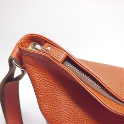 ★正在生產★預計4月20日左右發貨★日本製造★真皮★斜挎包★橙棕色★A4透明文件夾★ 第10張的照片