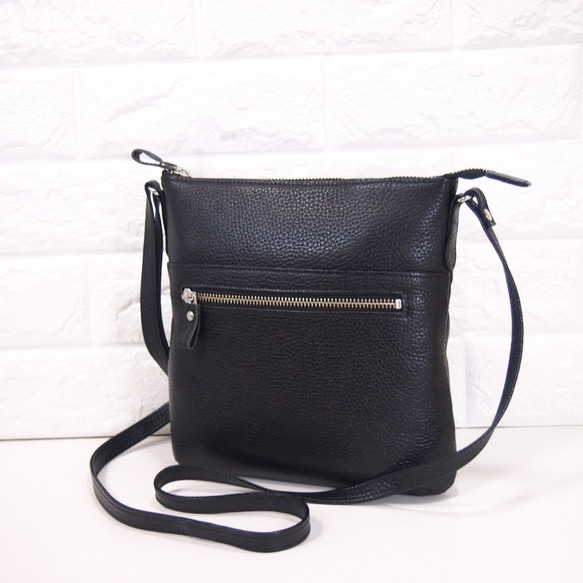 ★ハンドメイド★日本製★ソフト・本革★斜め掛けショルダーバッグ★クロ色★お財布★ 1枚目の画像