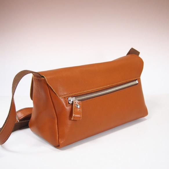 ★手工製作★日本製造★真皮★磨砂皮・做舊★翻蓋・斜挎包★駝色★錢包手拿包★ 第6張的照片