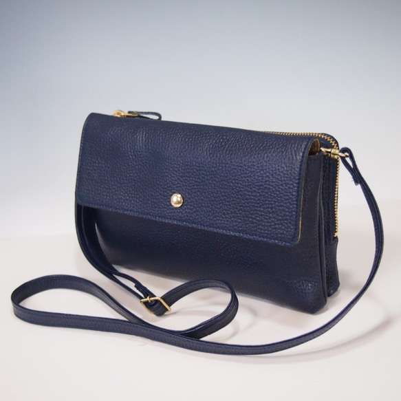 ★手工製作★日本製造★真皮★錢包袋★小背包★翻蓋/L 型拉鍊★單肩包★海軍藍★智慧型手機 第1張的照片