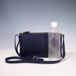 ★手工製作★日本製造★真皮★錢包式手拿包★斜挎包★L型拉鍊★單肩斜挎包★海軍藍★智慧型手機 第6張的照片