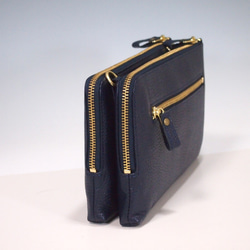 ★手工製作★日本製造★真皮★錢包式手拿包★斜挎包★L型拉鍊★單肩斜挎包★海軍藍★智慧型手機 第9張的照片