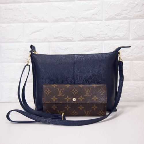 ☆ハンドメイド☆日本製☆本革☆タブレット☆斜め掛けショルダーバッグ