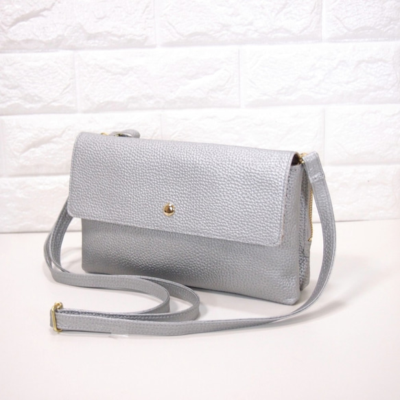 ☆ハンドメイド☆日本製☆本革☆お財布ポシェット☆サコッシュ☆カブセ  