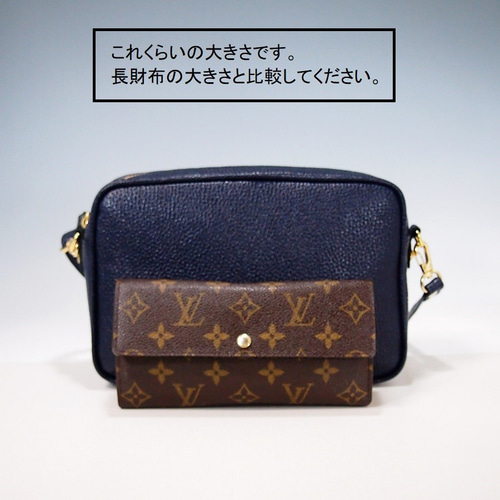 ☆日本製☆牛革☆スクエア・フォルム☆サコッシュ☆ショルダーバッグ  