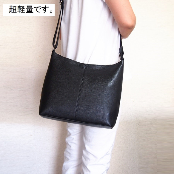 ★手工製作★日本製造★柔軟真皮★大號斜挎包★灰褐色★垂直款式設計★超輕★ 第4張的照片