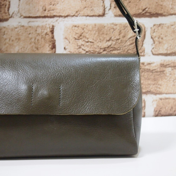 ★手工製作★日本製造★真皮★數位皮革/隨時間變化★覆蓋/斜挎單肩包★卡其色★錢包手拿包★ 第9張的照片