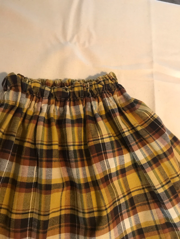 90-100 タータンチェックのスカート　茶系 4枚目の画像