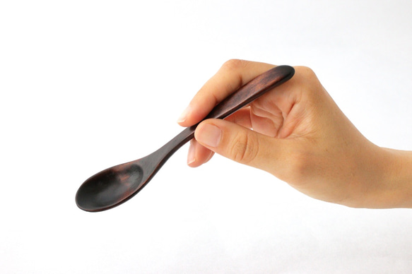 手削りデザートスプーン 2枚目の画像