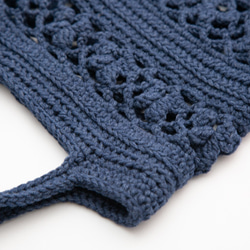 かぎ編みの透かしバッグ (ネイビー) 3枚目の画像