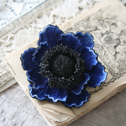アネモネのコサージュ（ブルー）～動く花弁 4枚目の画像