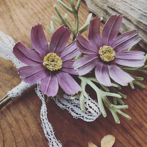 コスモスのコサージュ コサージュ sunnyroom 通販 6291947｜Creema