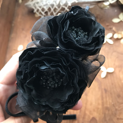 黒薔薇のカチューシャ 3枚目の画像