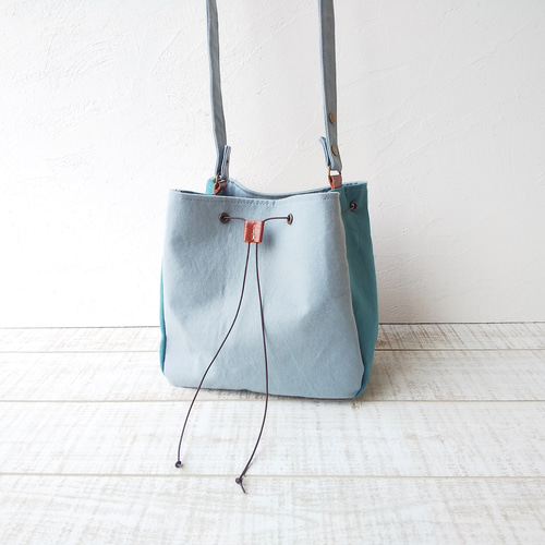 GOUT COMMUN ターコイズブルー　レザー　2way バッグ GOUT COMMUN ターコイズブルー レザー 2way バッグ - メルカリ