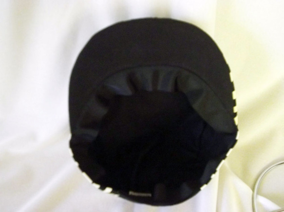 ゼブラ柄×黒　帽子　子供用 4枚目の画像