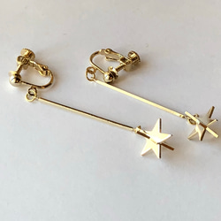 gold star earring 3枚目の画像