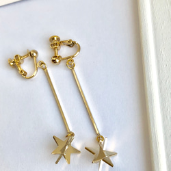 gold star earring 5枚目の画像