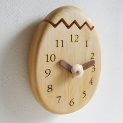 ビックな目玉焼き　掛け時計 3枚目の画像