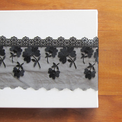 網布刺繡蕾絲-黑色 花諾2008 第1張的照片