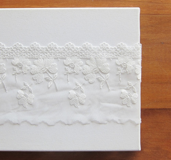 刺繍レースメッシュ - 白い花のチャーター2009 3枚目の画像