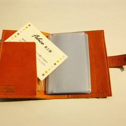 革のカードケース 　おしゃれなオレンジ色 3枚目の画像